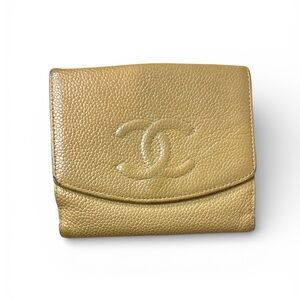 CHANEL Women's Beige Caviar Leather Wallet with CC Logo